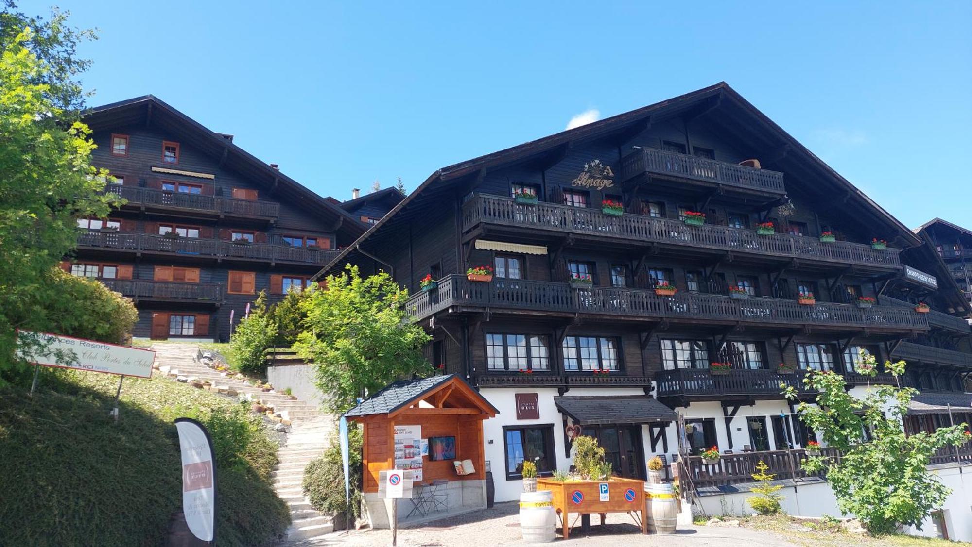 Alpage Immo Location Service Champoussin Buitenkant foto